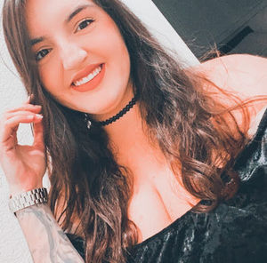 Meet your Posher, Jacqueline